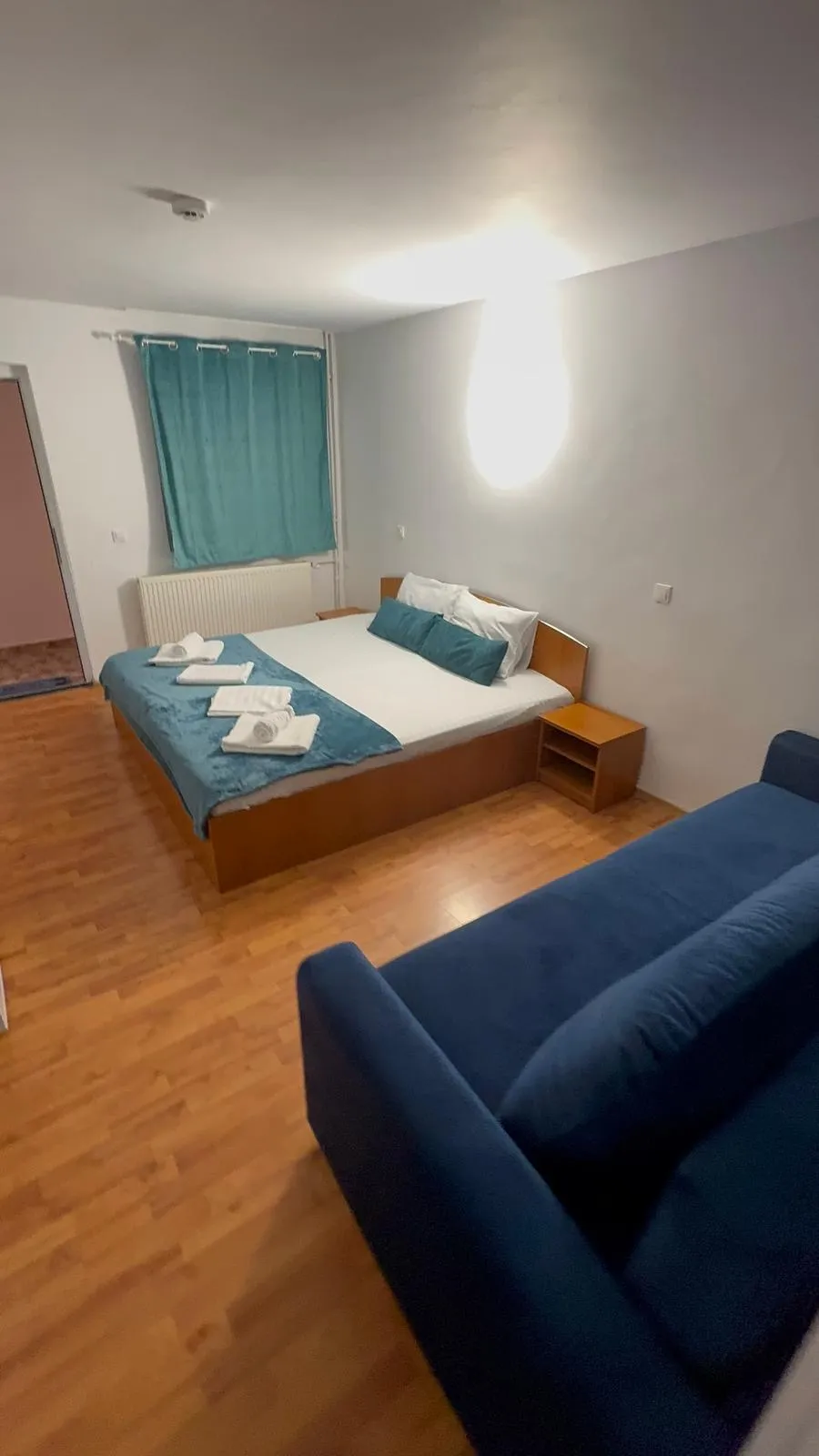 Camera de familie cu canapea extensibila