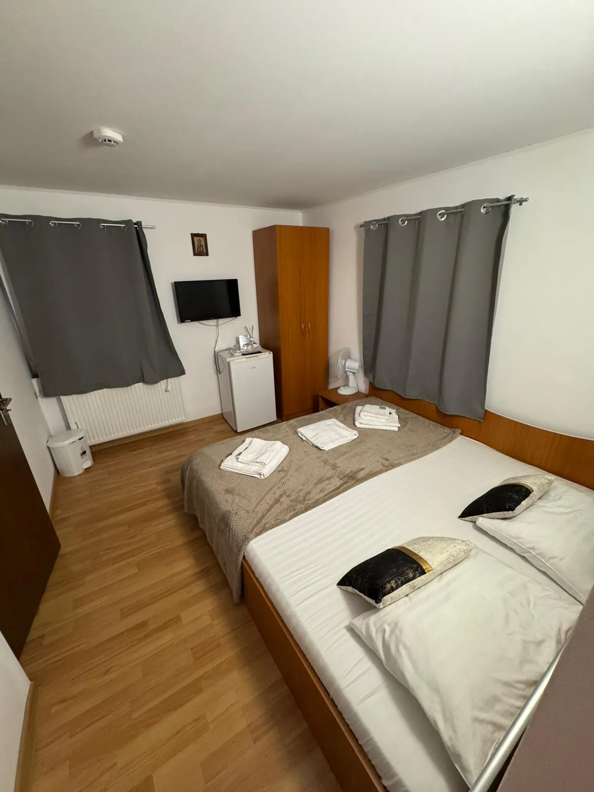 Camera twin cu doua paturi